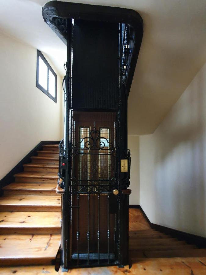 Apartment In Monumental Square Madrid Center Exterior foto