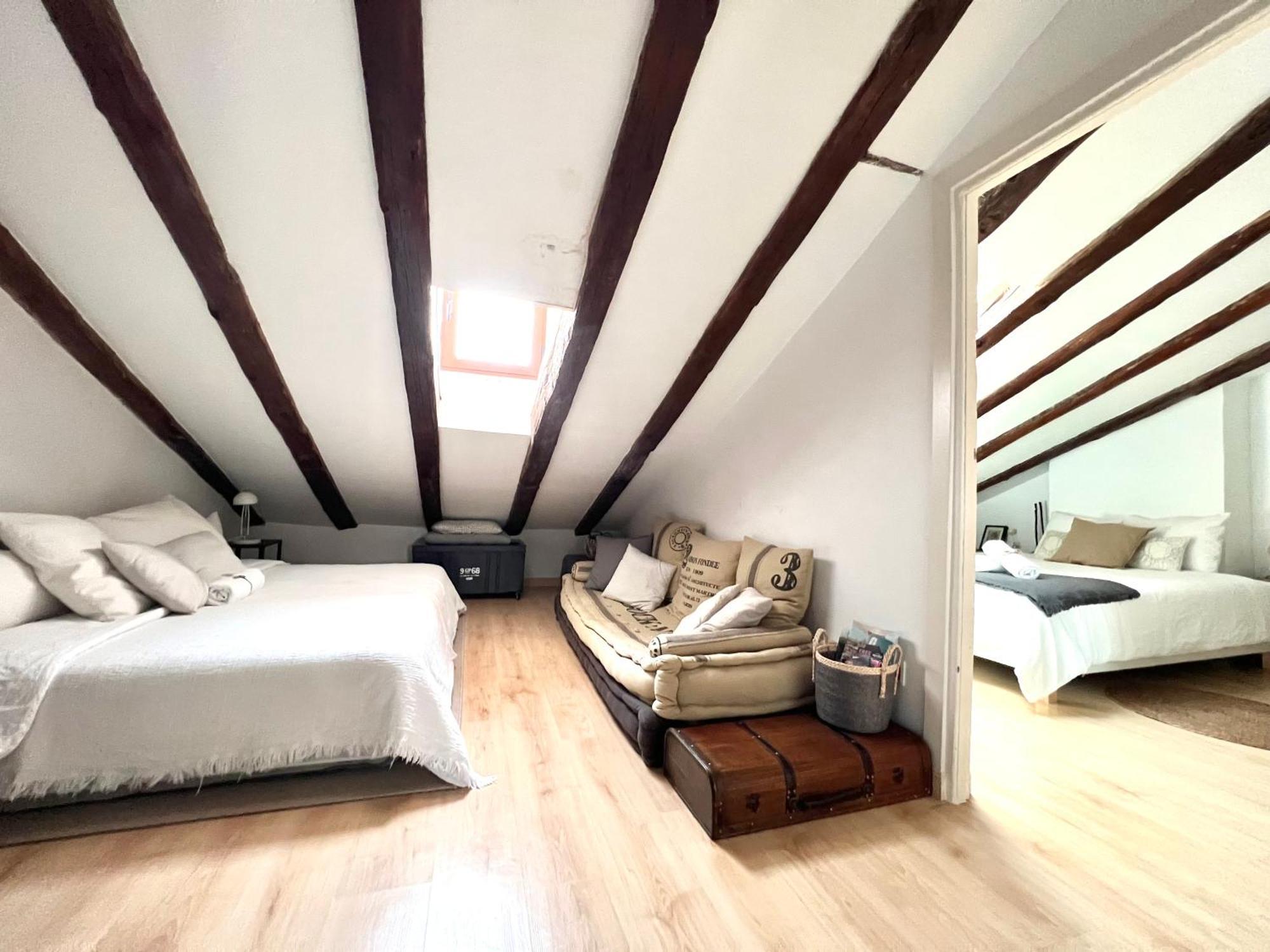 Apartment In Monumental Square Madrid Center Habitación foto